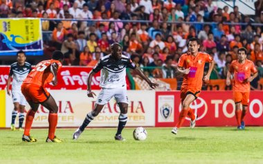 SISAKET THAILAND-MAY 28: Jaime Braganca of Chonburi FC. (white)