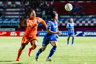 SISAKET THAILAND-AUGUST 13: David Bala of Sisaket FC. (orange) i
