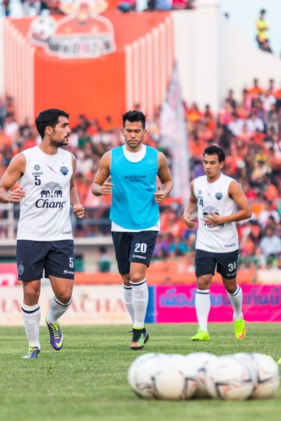 SISAKET TAILANDIA-15 de octubre: Jugadores de Buriram Utd. en la acción d — Foto de Stock