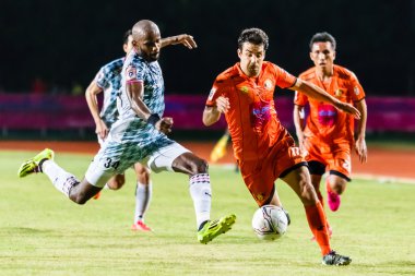 SISAKET THAILAND-JULY 6: Gorka Unda of Sisaket FC. (orange) in a
