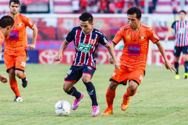 Sisaket Tayland-Ağustos 3: Chanathip Songkrasin, Bec Tero Sasa