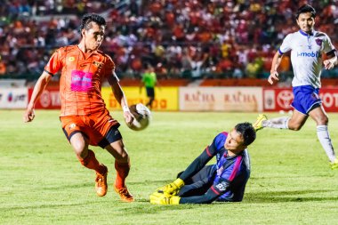Sisaket Tayland-Temmuz 23: Tatree Seeha Sisaket Fc. (turuncu) ben