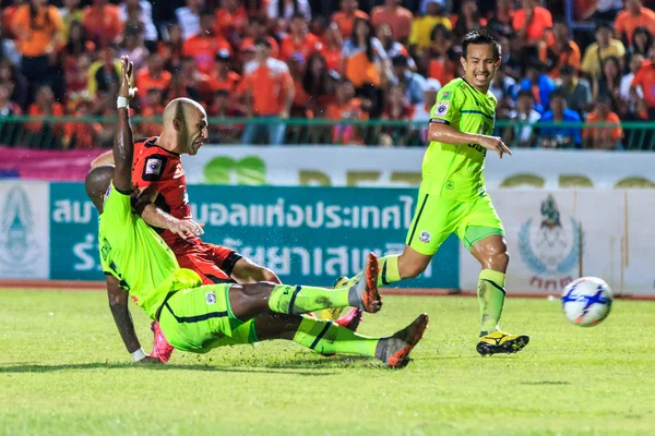 Sisaket Thajsko-září 12: Mohsen Bayatinie z Sisaket FC. ( — Stock fotografie