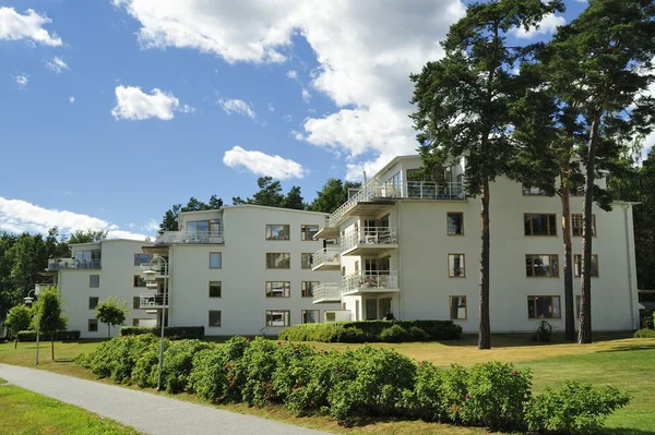 Edificios de apartamentos modernos — Foto de Stock