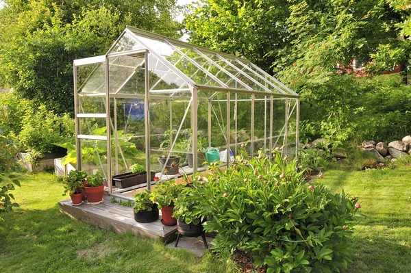Garden greenhouse — Stock Photo, Image