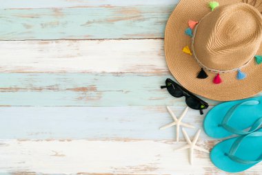 Seyahat tatili ve uzun yaz tatili planlama kavramı.