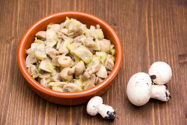 Grilled Mushrooms  on wood — Stock Photo, Image