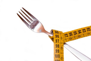 Mezura yakından görmüş çatalla