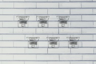 bir otobüs ağ yapısında bağlı dizüstü bilgisayarlar