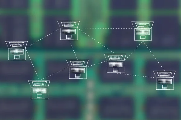 Bärbara datorer anslutna i en struktur som mesh-nätverk — Stockfoto