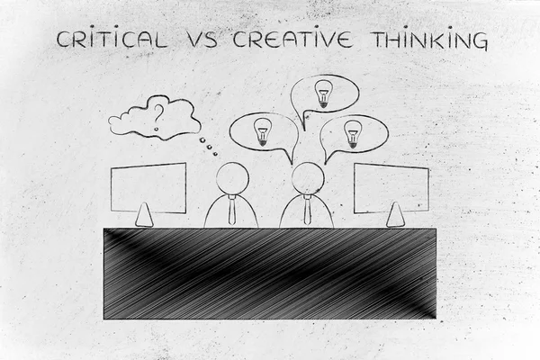 Eleştirel vs yaratıcı düşünme kavramı — Stok fotoğraf