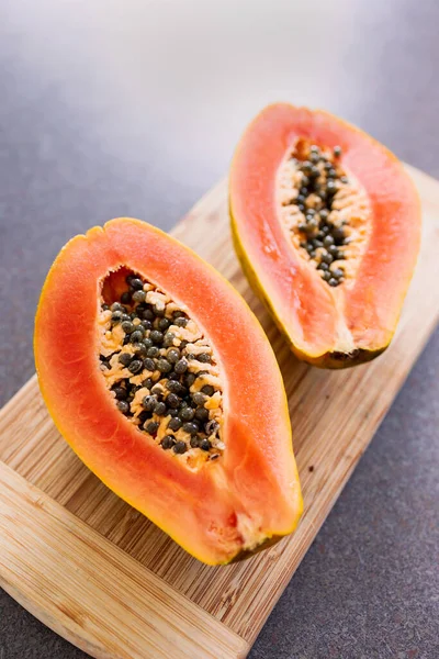 Simple Food Ingredients Concept Fresh Papaya Fruit Cut Halves Top — Zdjęcie stockowe