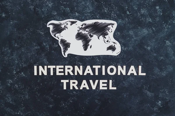 Nemzetközi Utazási Szöveg Világtérképpel Fekete Háttér Utazási Ipar Koncepció — Stock Fotó