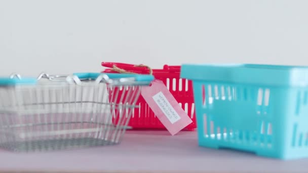 Women Owned Businesses Tag Pink Shopping Basket Competitor Blue Ones — Stock Video