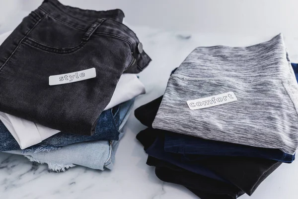Tas Jeans Pantalons Étant Triés Dans Les Catégories Style Confort — Photo