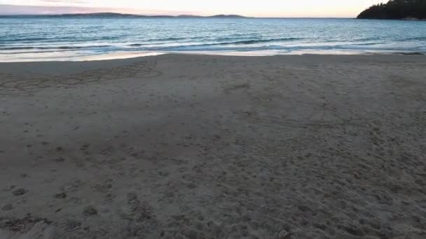 Popular Kingston Beach Dusk Soft Sunset Color Nobody Beach Shot — Stock Video