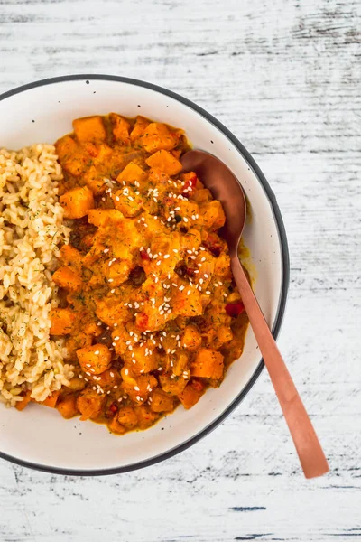 Veganes Kürbis Bel Pepper Curry Mit Braunem Reis Gesunde Pflanzliche — Stockfoto