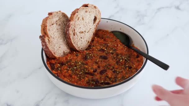 Vegan Chilli Sin Carne Black Beans Red Lentils Spicy Tomato — Stock Video