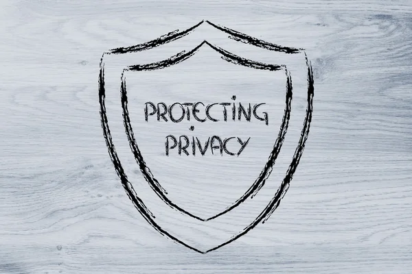Escudo para la seguridad en Internet y los riesgos de la información confidencial —  Fotos de Stock