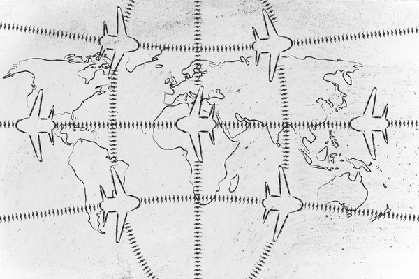 Туристическая отрасль: самолеты и воздушное движение над картой мира — стоковое фото