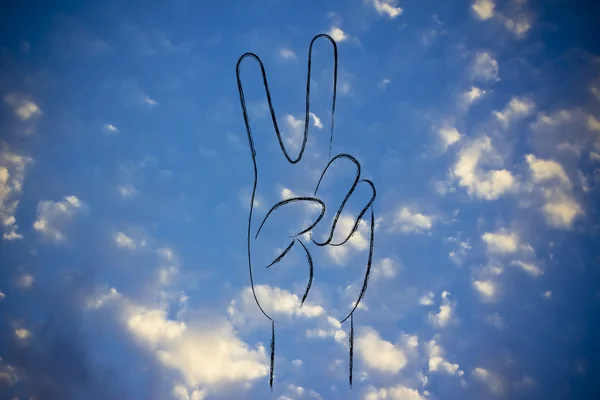 Hands making peace sign — Stock Photo, Image