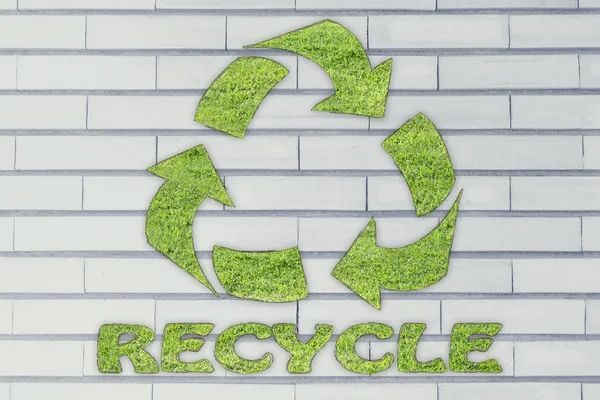 Recycle symbol made of grass — Stock Photo, Image