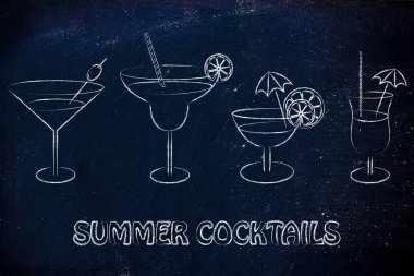 Yaz kokteylleri ve içecek gözlük