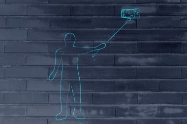 kişi selfie çubuğa telefon ile fotoğraf çekme