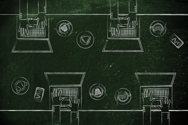 dizüstü bilgisayarlar ve kahve grubu