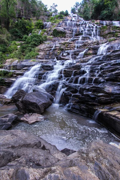 Mae Ya waterfall  in Chiang Mai, Thailand — Stock Photo, Image