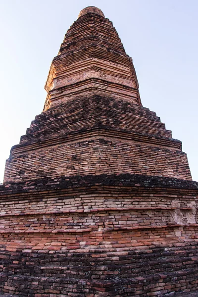 Staré pagody v wiang tha kan, starověké město v chiangmai, Thajsko — Stock fotografie