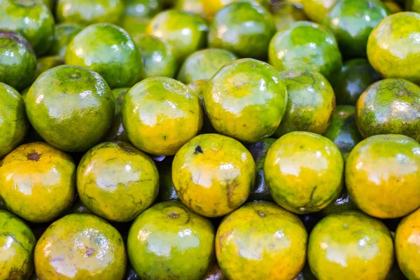 Fruta naranja verde — Foto de Stock