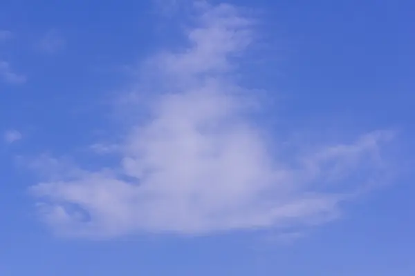 Coluds a kék ég — Stock Fotó