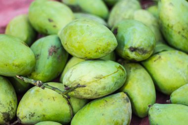 Mango Tay pazarında