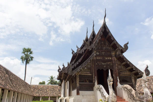 Wat Ton Kain ,Old Teak Wooden Chapel in chiangmai, Thailand — Stock Photo, Image