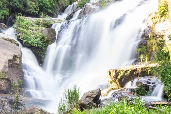 Mae Klang Waterfall in Chiang Mai Province, Doi Inthanon Thailand — Stock Photo, Image