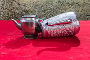 Natürmort Klasik su ısıtıcısı