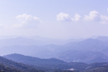 dağ gökyüzü doi Inthanon, Chiangmai Tayland ile