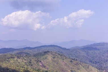 dağ gökyüzü doi Inthanon, Chiangmai Tayland ile