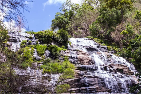 Mae ya wasserfall in chiang mai, thailand — Stockfoto