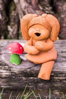 Tay kız gülümseme kil bebek mutlu