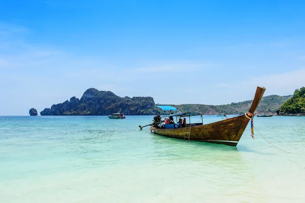 Phi Phi Leh ilha, Tailândia — Fotografia de Stock