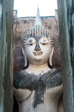 Antik Buda heykeli