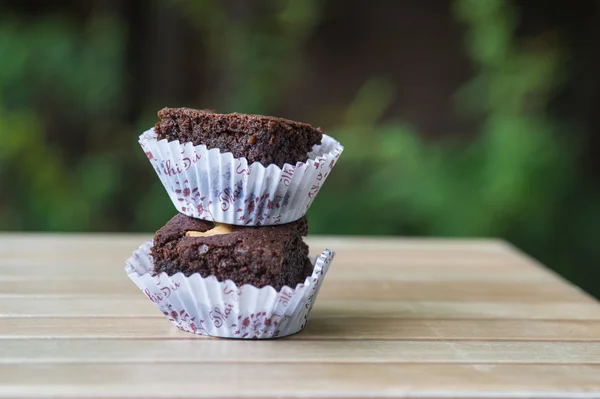 Brownie de chocolate y cupcake de anacardo — Foto de Stock