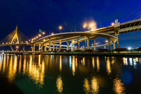 Puente industrial de circunvalación — Foto de Stock