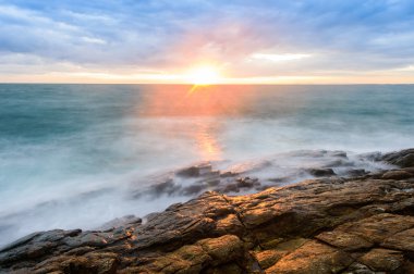 Samed Adası, Tayland 'daki Idyllic Sahili