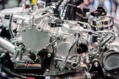 Otomobil motorunu kapat