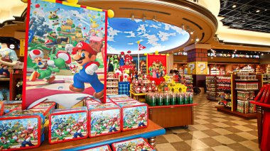 OSAKA, JAPONYA - 10 Nisan 2021: Nintendo World. Nintener Nintendo World 'deki 