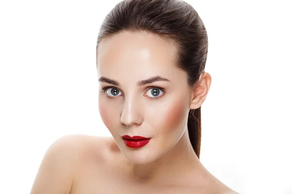 Beautiful young brunette model with red lips and blue eyes. Ever — Stock Photo, Image