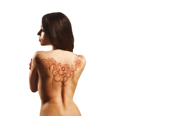 Nudo indietro di giovane ragazza con henné mehendi — Foto Stock